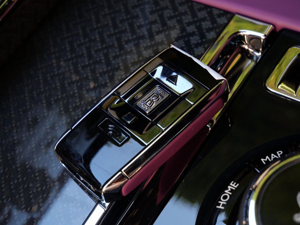 2026 Rolls-Royce Black Badge Cullinan Lawrence KS