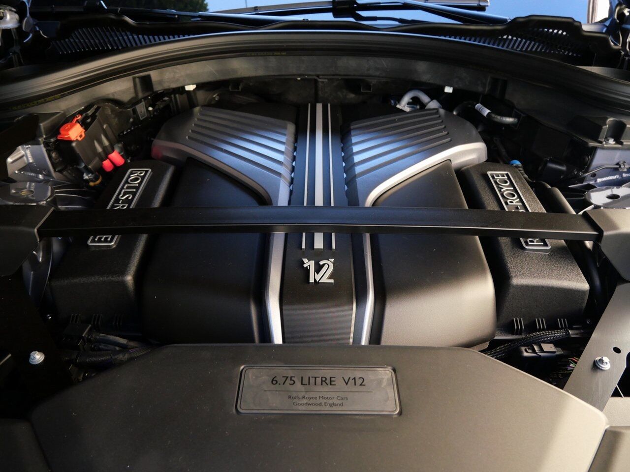 2026 Rolls-Royce Black Badge Cullinan Lawrence KS