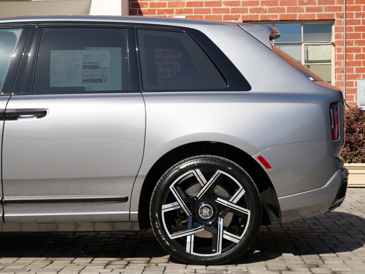 2026 Rolls-Royce Black Badge Cullinan Lawrence KS