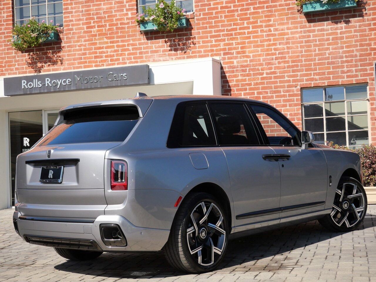 2026 Rolls-Royce Black Badge Cullinan Lawrence KS