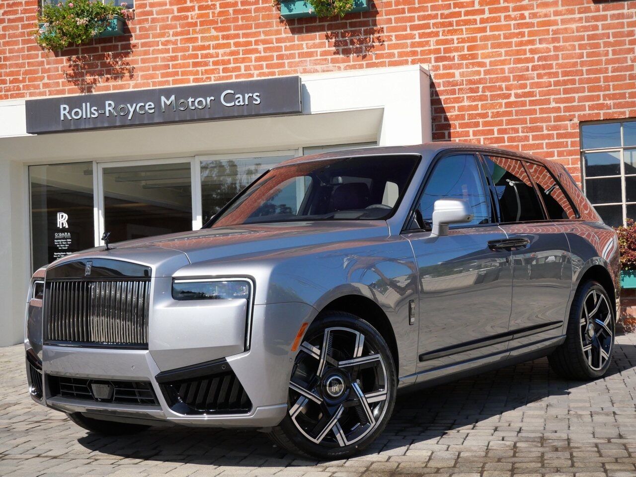 2026 Rolls-Royce Black Badge Cullinan Lawrence KS