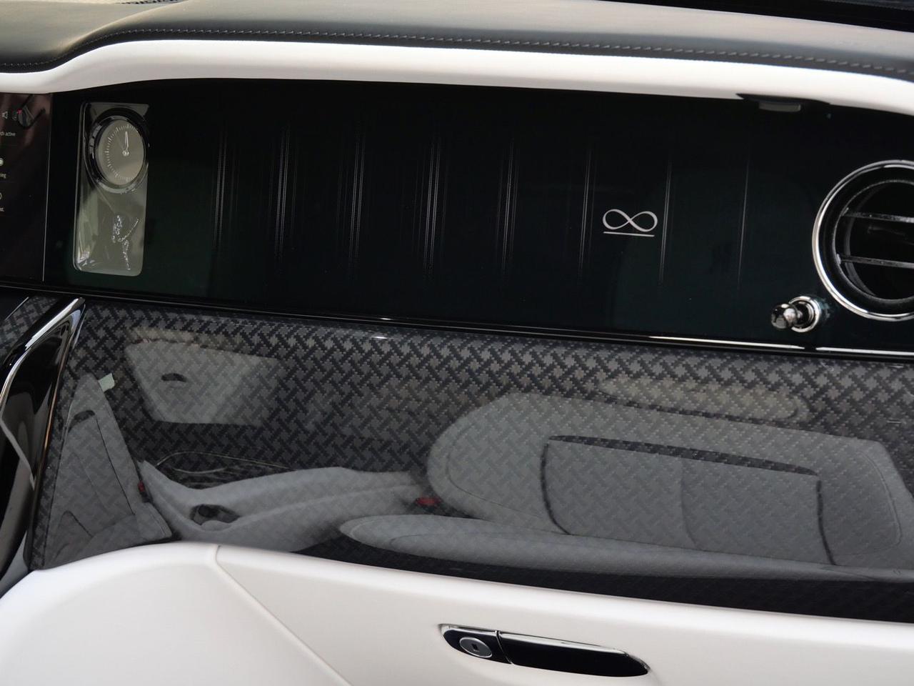 2026 Rolls-Royce Black Badge Cullinan Lawrence KS