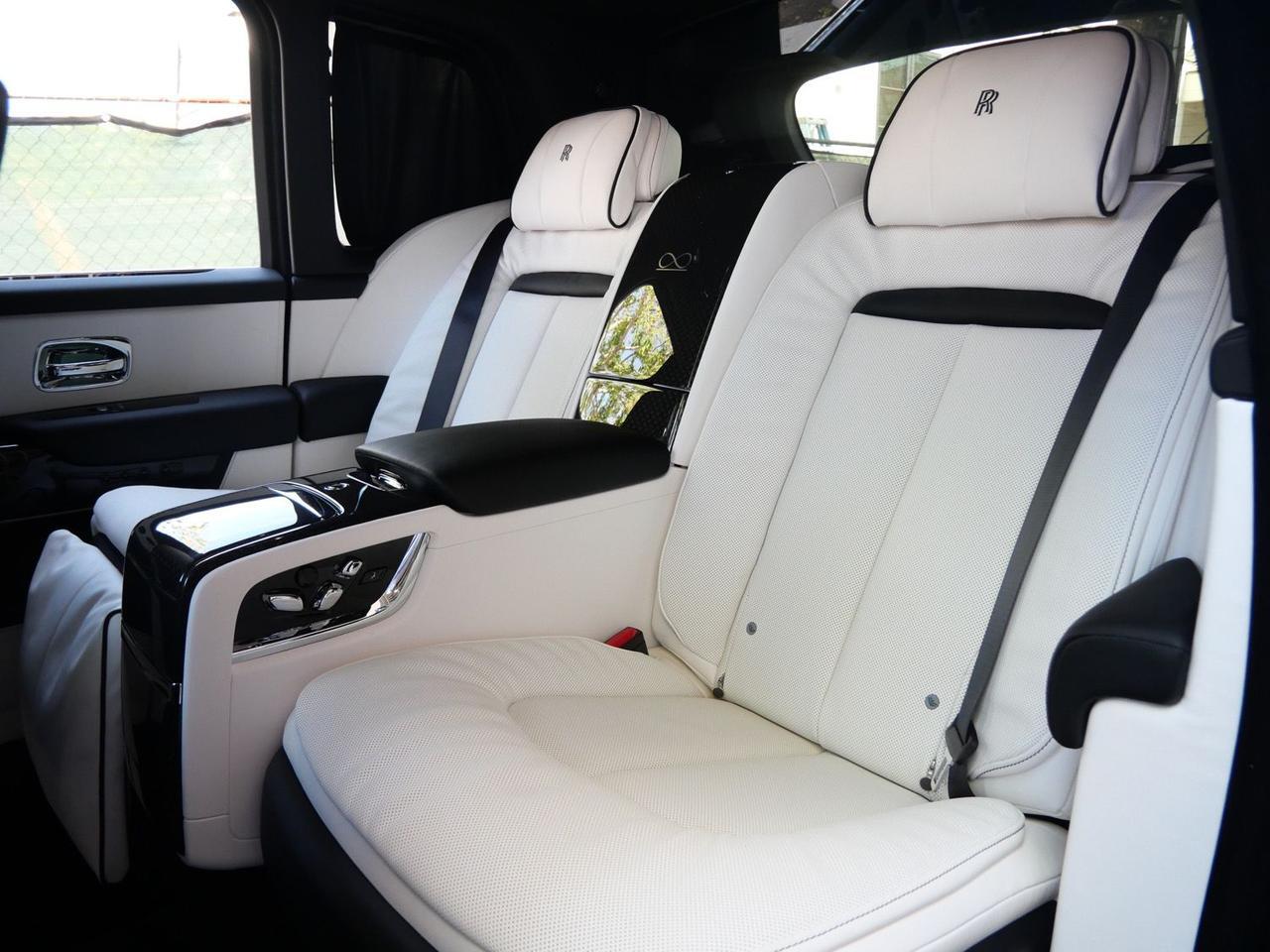 2026 Rolls-Royce Black Badge Cullinan Lawrence KS