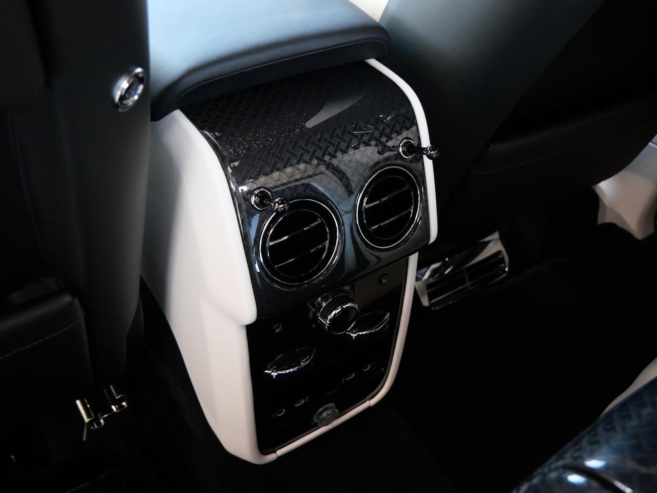 2026 Rolls-Royce Black Badge Cullinan Lawrence KS