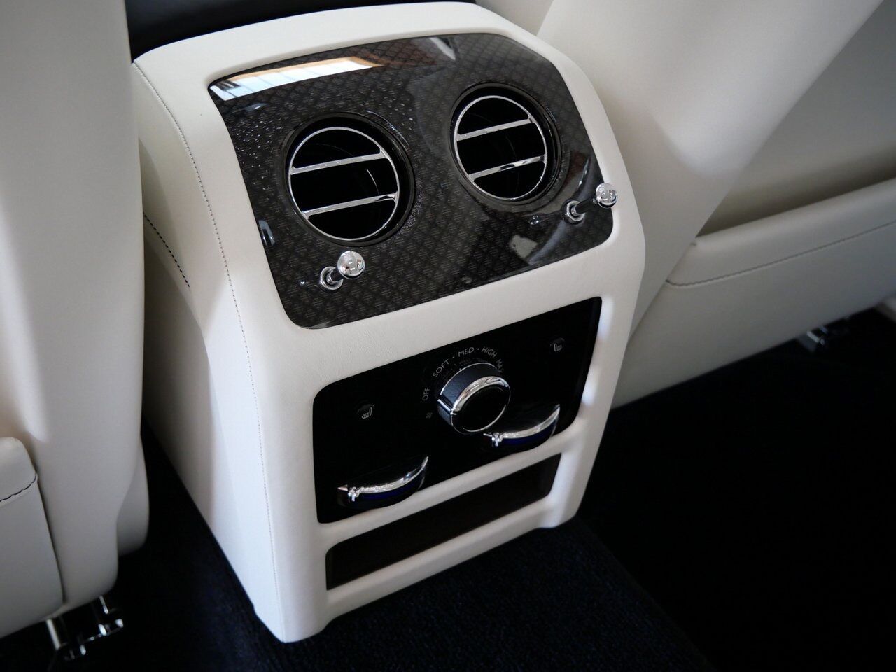 2026 Rolls-Royce Black Badge Ghost Lawrence KS