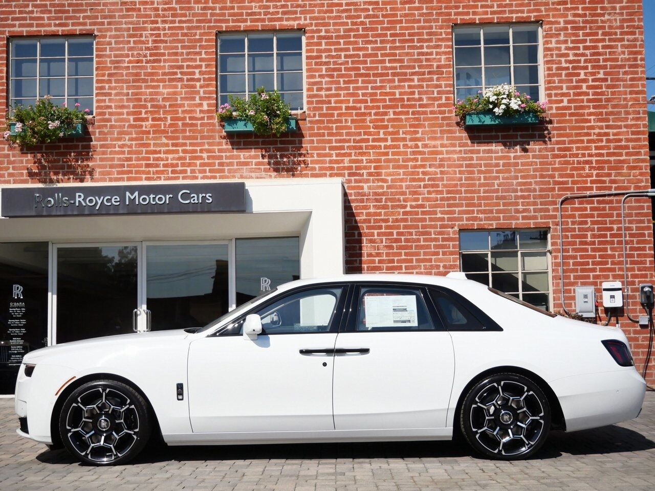 2026 Rolls-Royce Black Badge Ghost