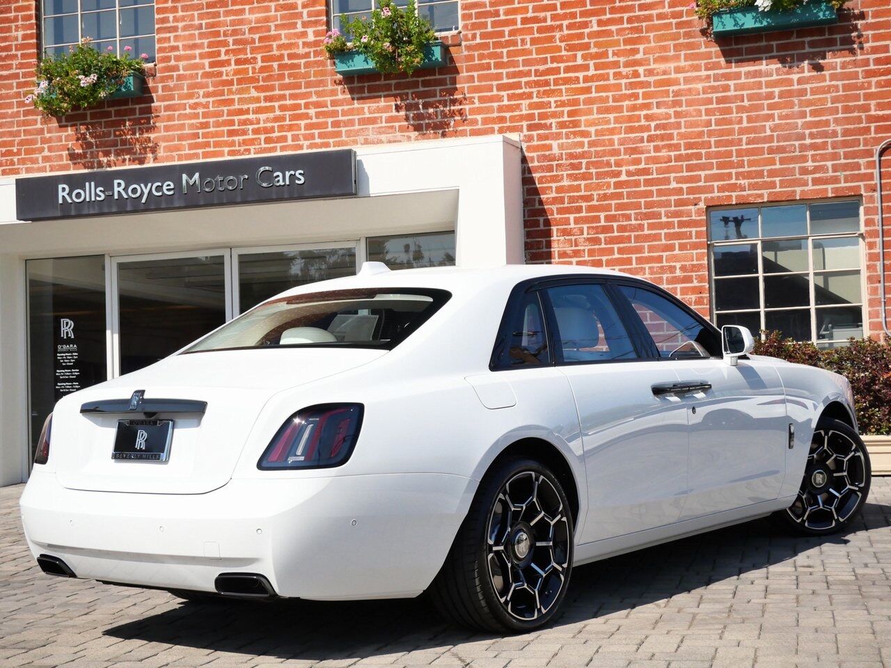 2026 Rolls-Royce Black Badge Ghost Lawrence KS