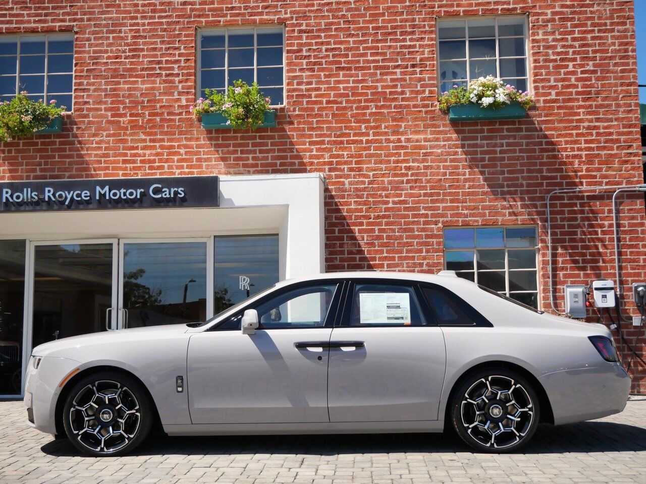 2026 Rolls-Royce Black Badge Ghost Lawrence KS