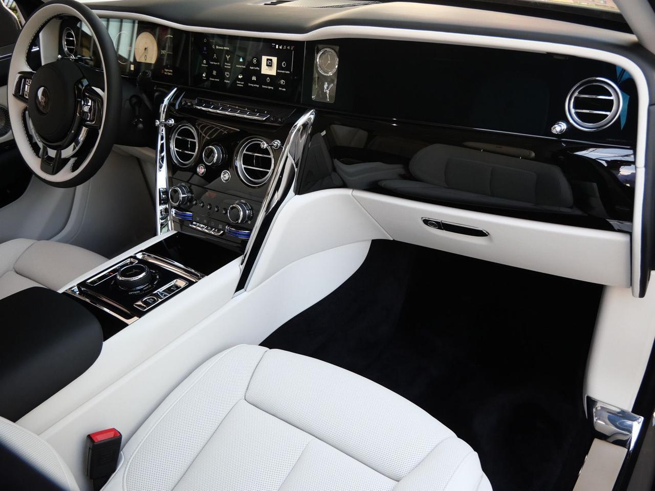 2026 Rolls-Royce Cullinan Lawrence KS