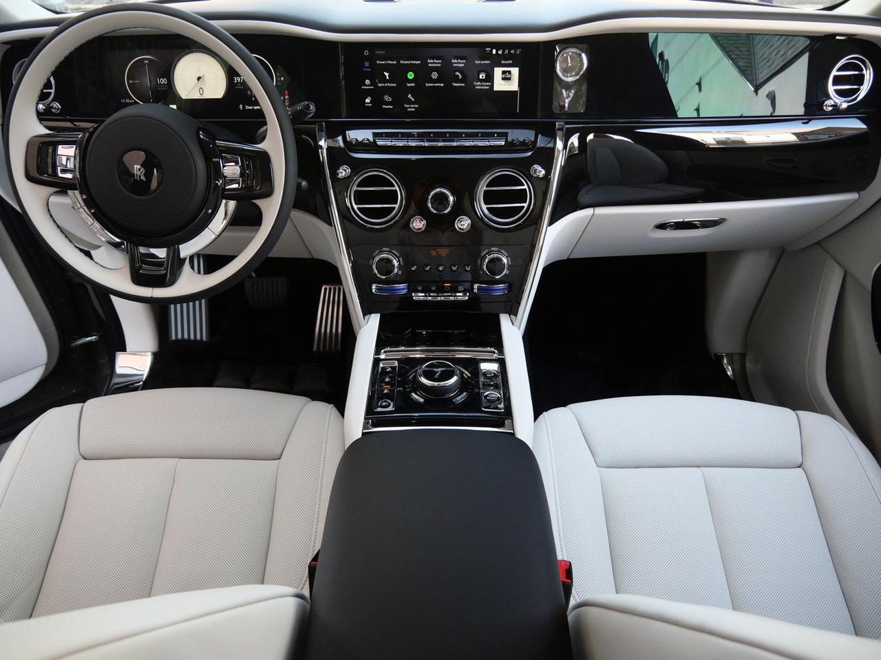 2026 Rolls-Royce Cullinan Lawrence KS