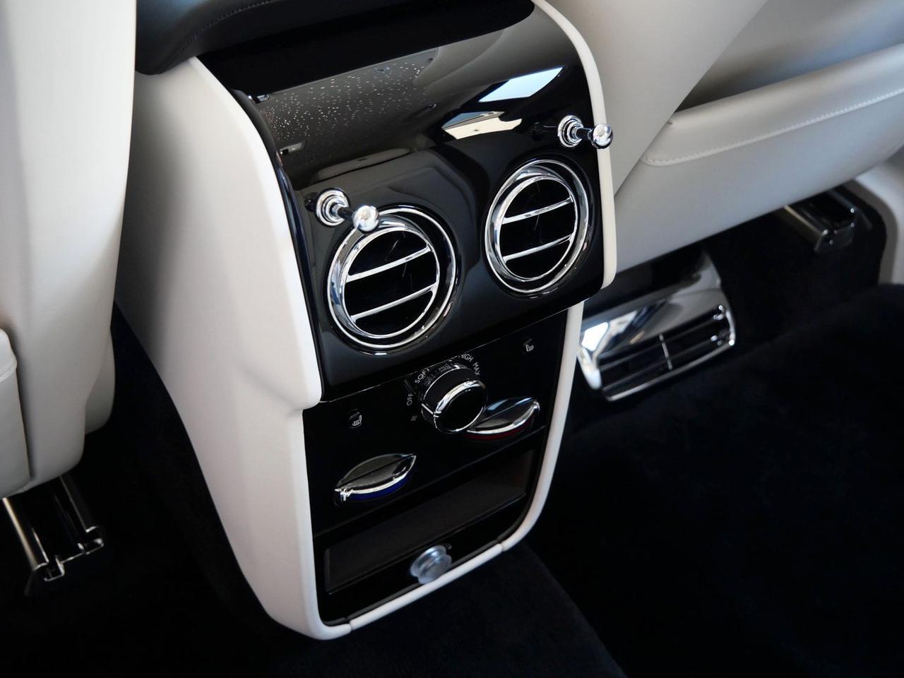 2026 Rolls-Royce Cullinan Lawrence KS