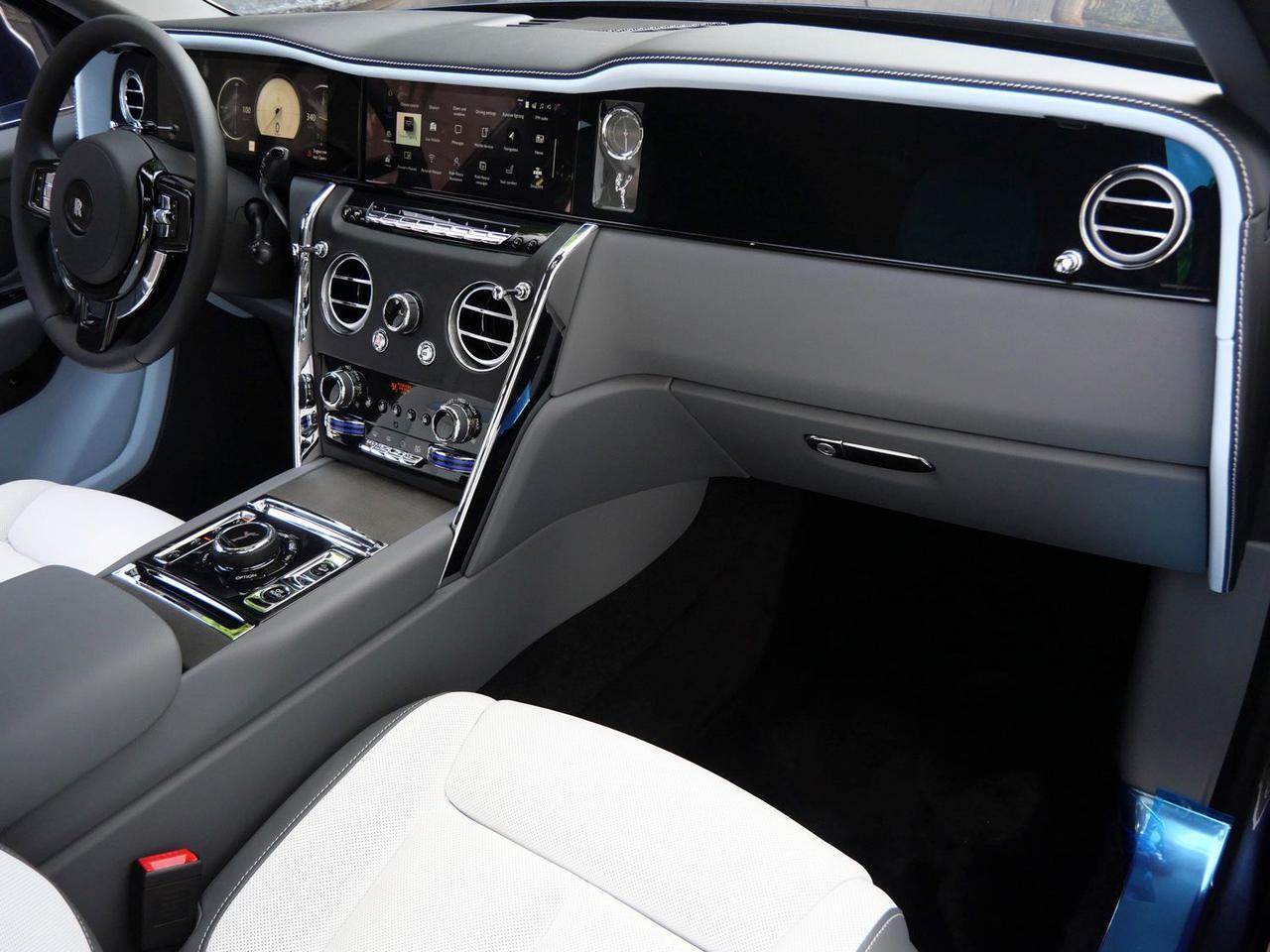 2026 Rolls-Royce Cullinan Lawrence KS