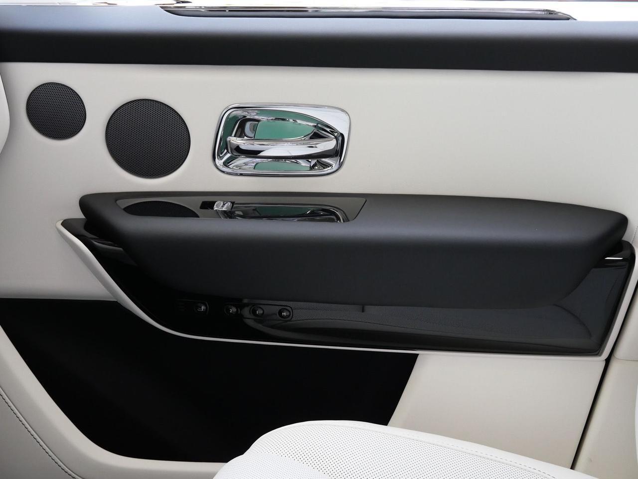 2026 Rolls-Royce Cullinan Lawrence KS