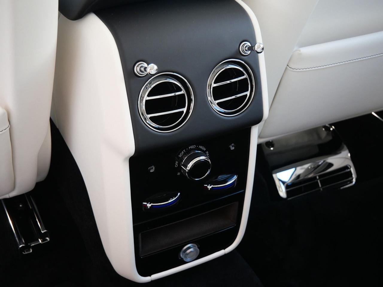 2026 Rolls-Royce Cullinan Lawrence KS