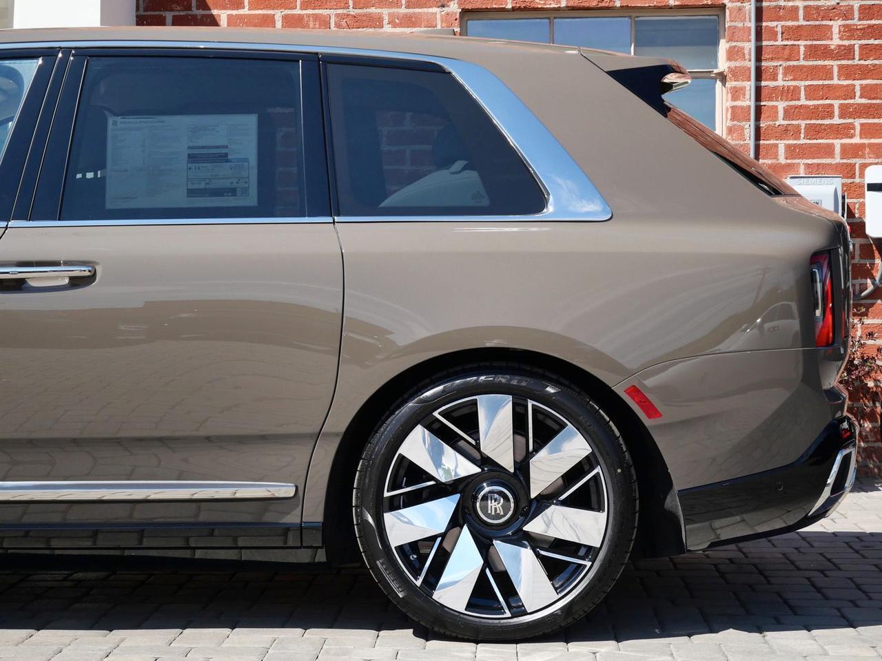 2026 Rolls-Royce Cullinan Lawrence KS