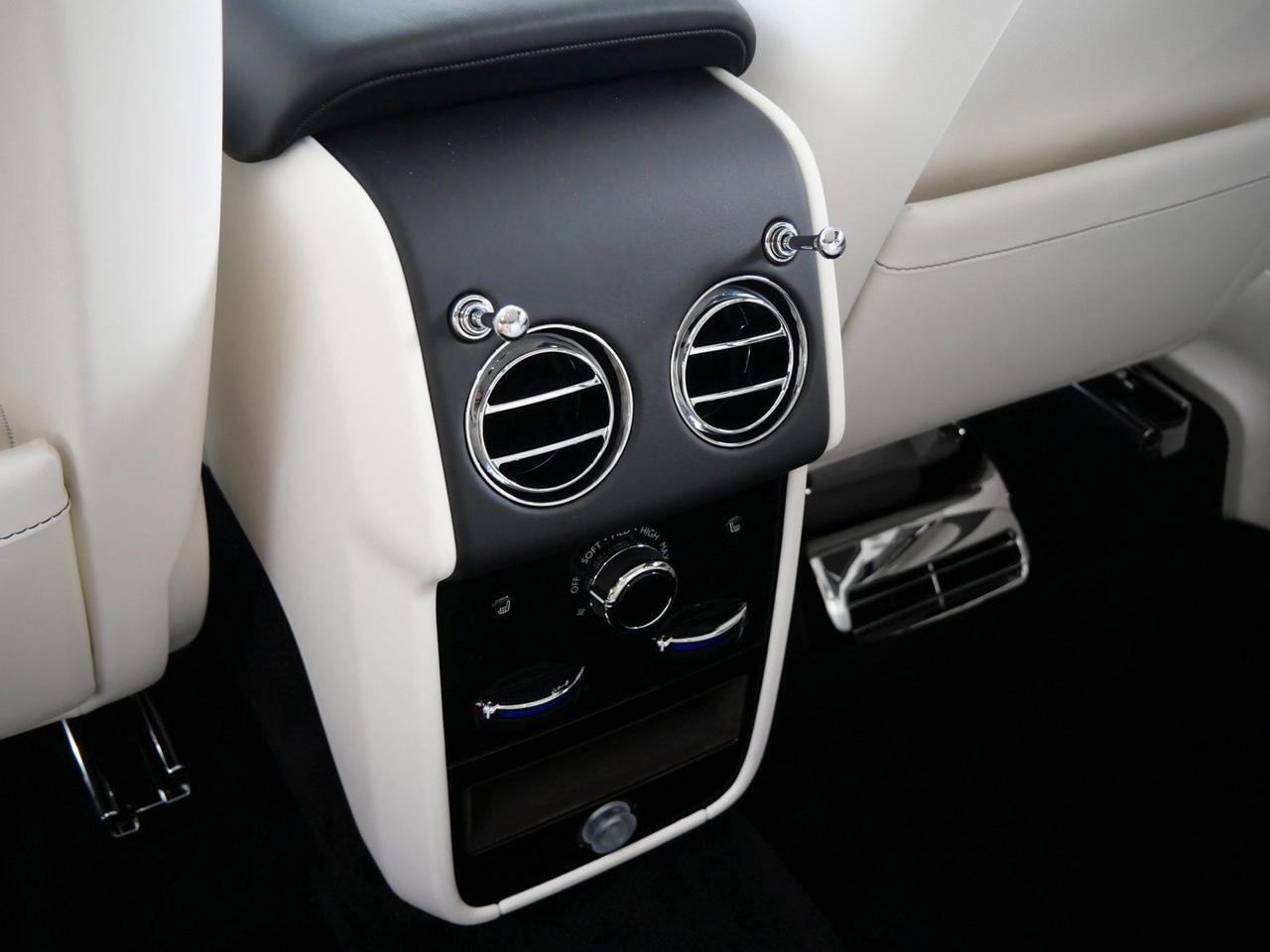 2026 Rolls-Royce Cullinan Lawrence KS