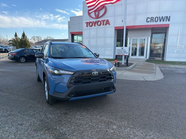 2026 Toyota Corolla Cross LE