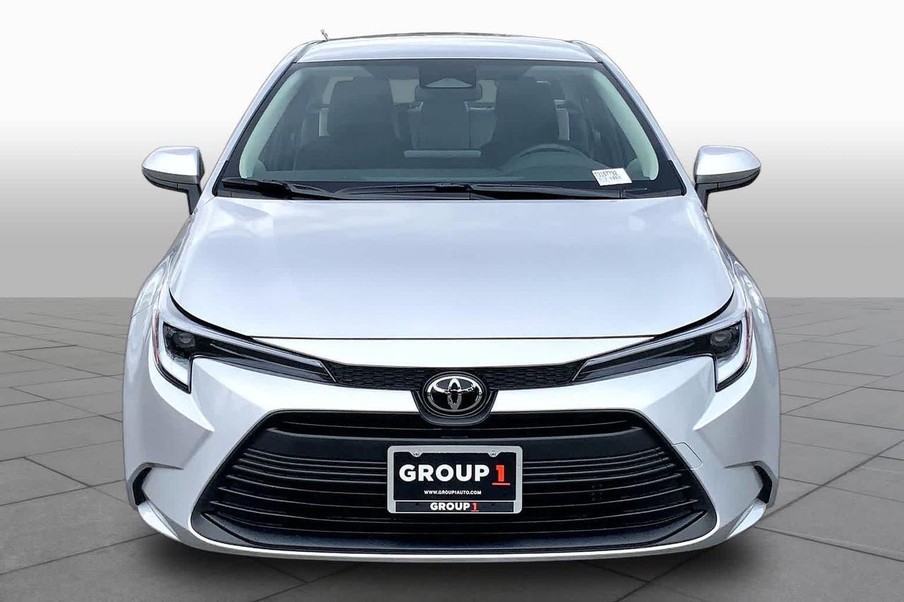 2026 Toyota Corolla Hybrid LE 2026 Toyota Corolla Hybrid LE
