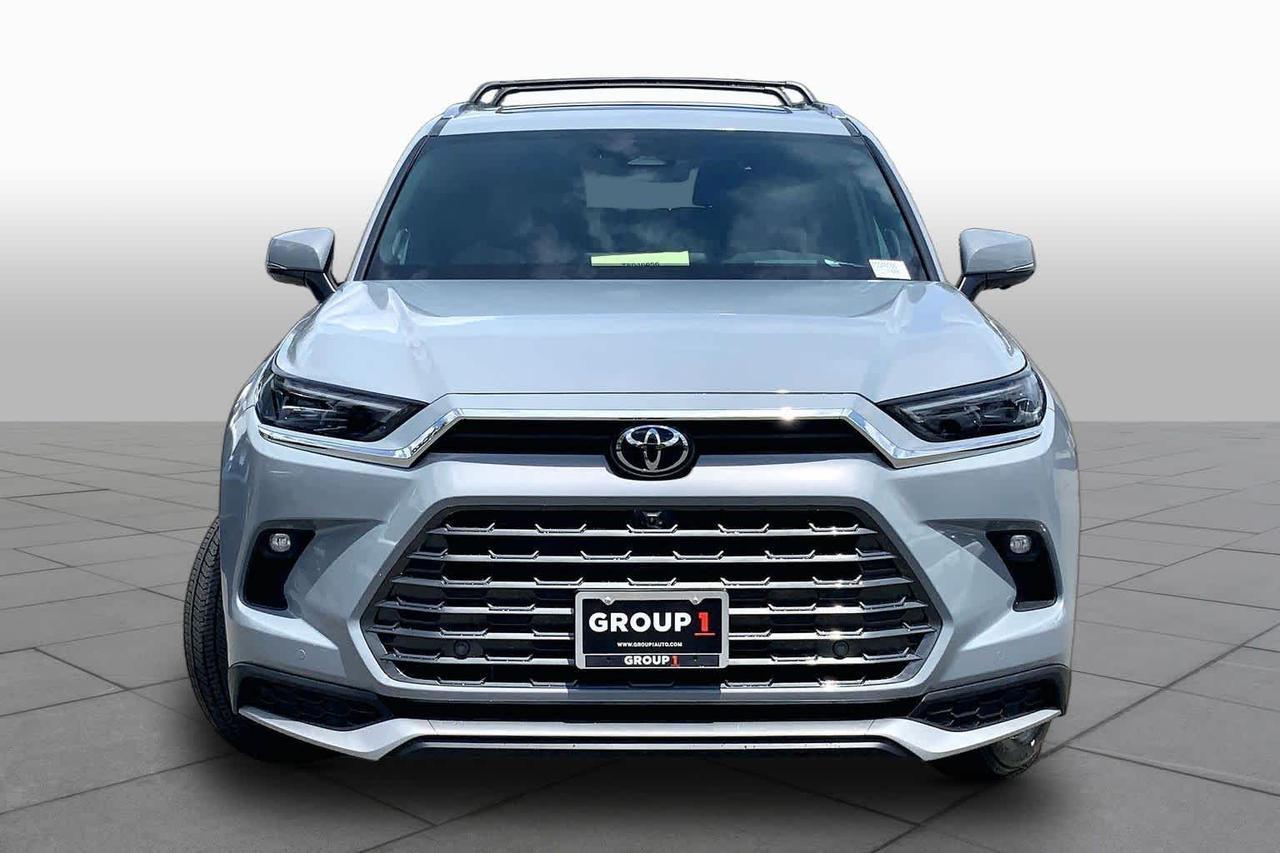 2026 Toyota Grand Highlander Hybrid MAX Platinum 2026 Toyota Grand Highlander Hybrid MAX Platinum