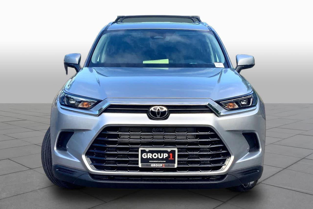 2026 Toyota Grand Highlander Hybrid XLE 2026 Toyota Grand Highlander Hybrid XLE