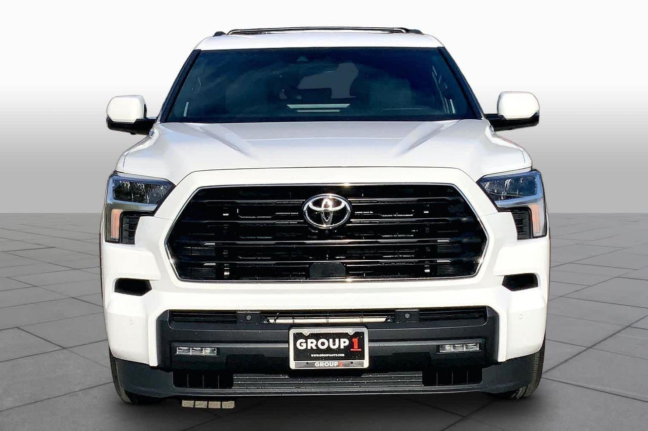2026 Toyota Sequoia SR5 2026 Toyota Sequoia SR5