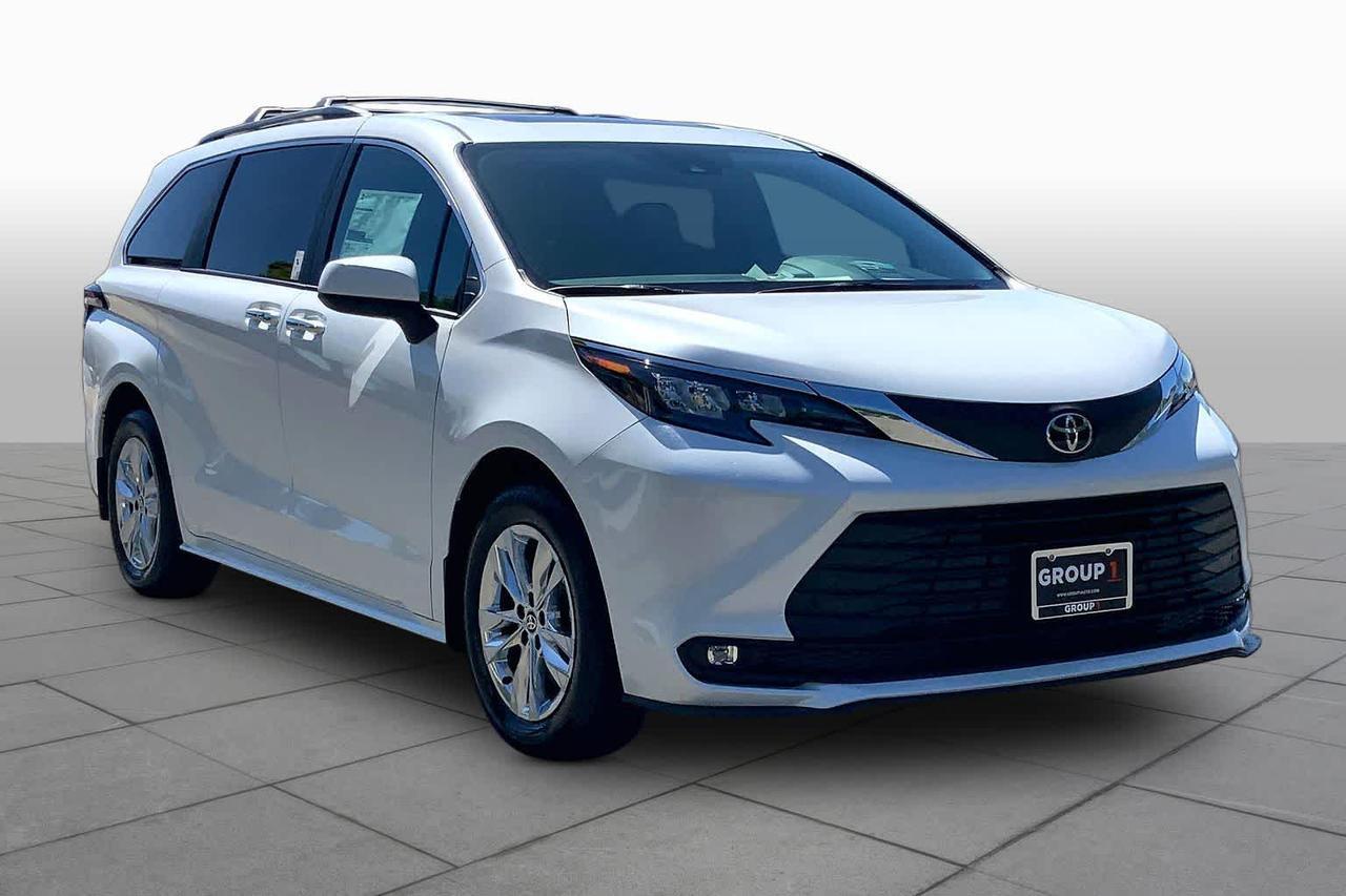 2026 Toyota Sienna XLE 2026 Toyota Sienna XLE