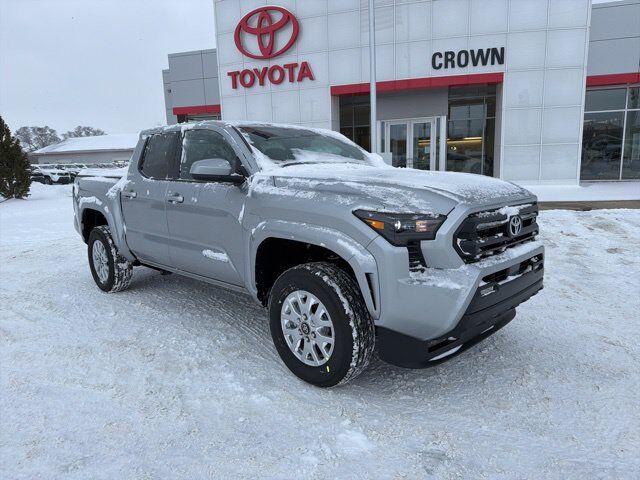 2026 Toyota Tacoma SR5 4WD