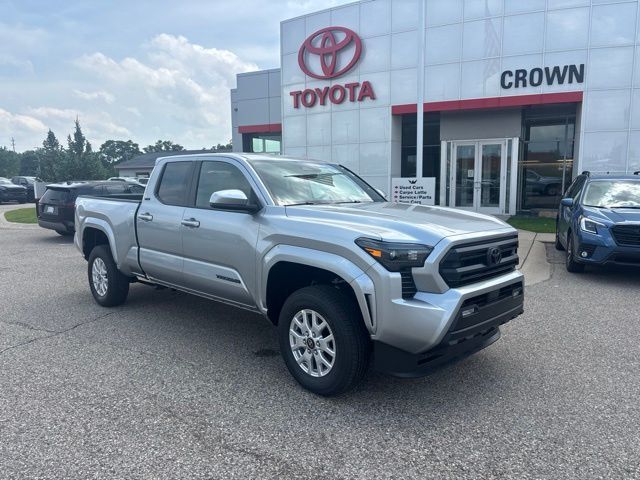 2026 Toyota Tacoma SR5 4WD