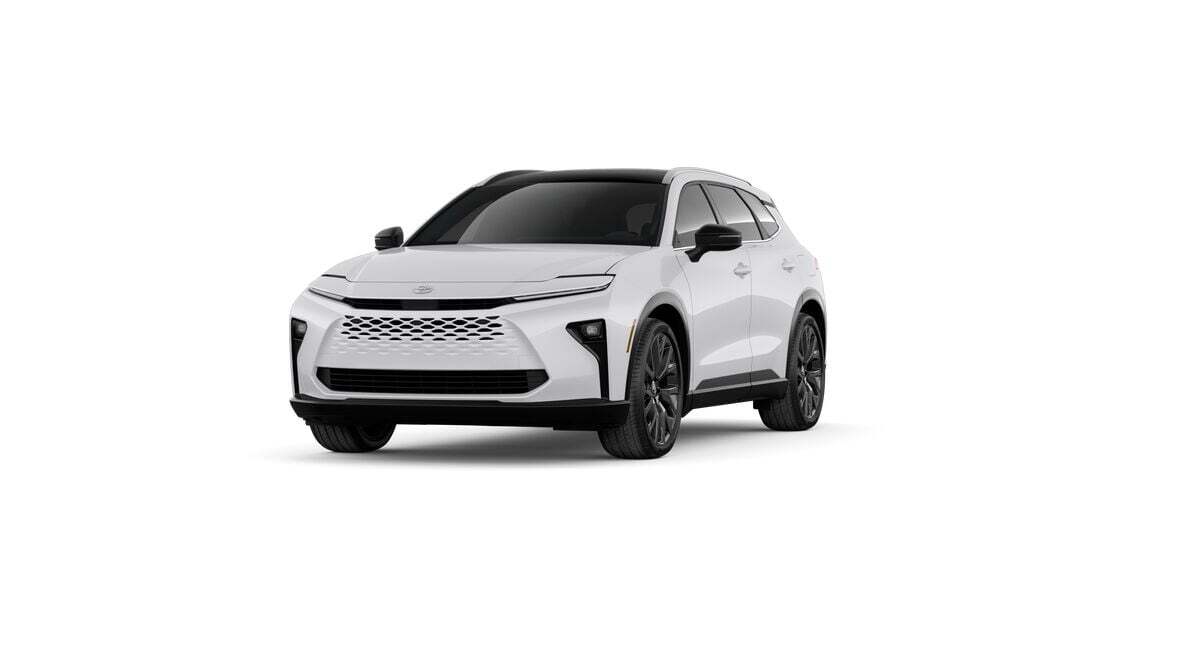 2026 Toyota Crown Signia Limited's photo