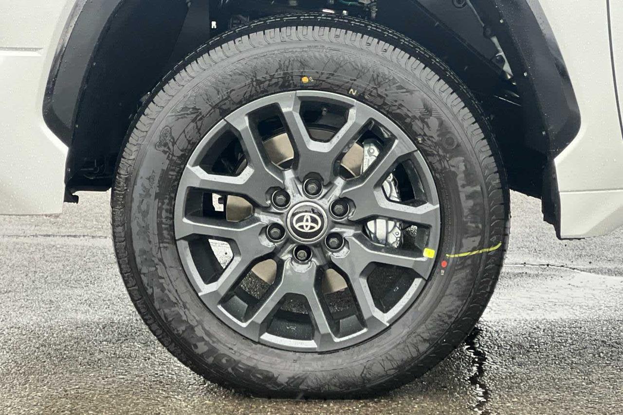 2026 Toyota Tundra Platinum Hybrid Roseville CA