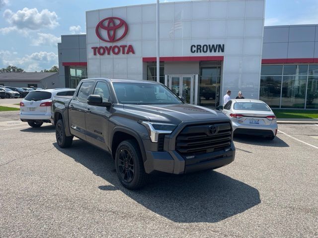 2026 Toyota Tundra SR5 4WD