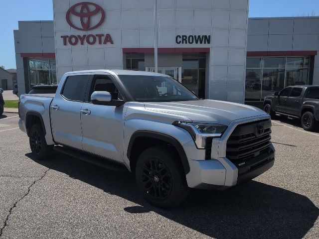 2026 Toyota Tundra SR5 4WD
