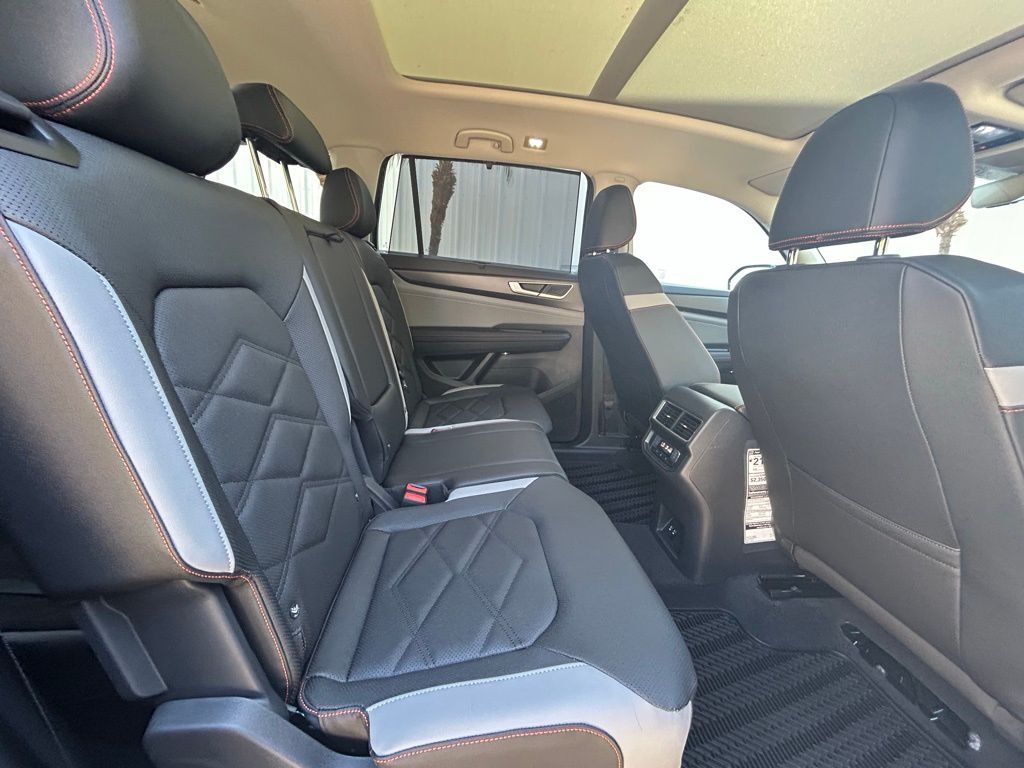 2026 Volkswagen Atlas 2.0T Peak Edition Tampa FL