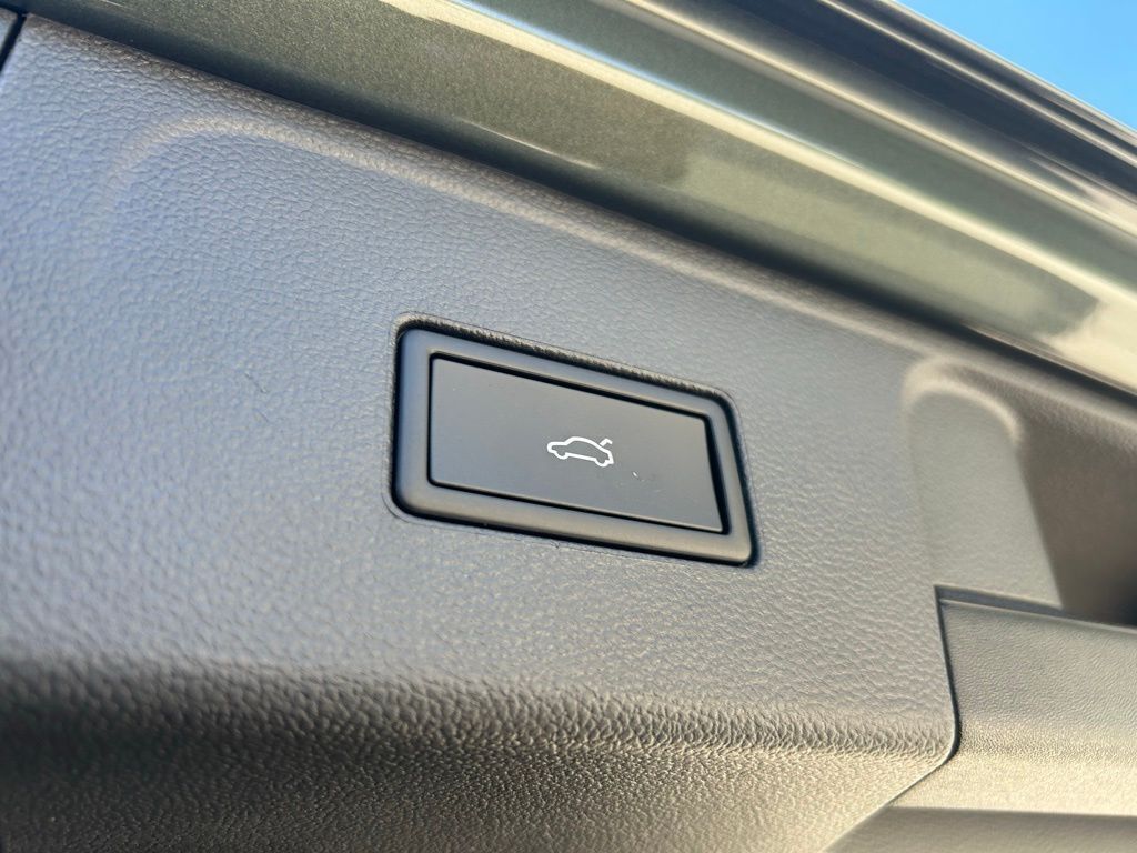 2026 Volkswagen Atlas 2.0T Peak Edition Tampa FL