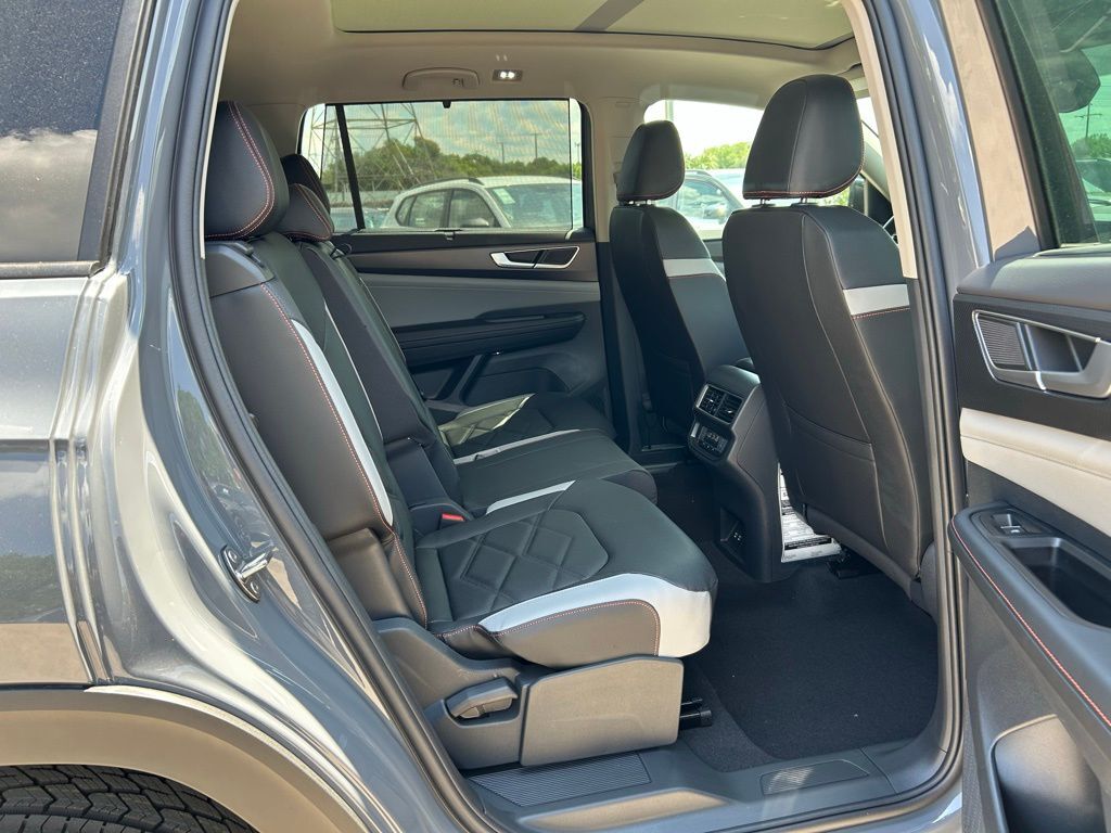 2026 Volkswagen Atlas 2.0T Peak Edition Tampa FL