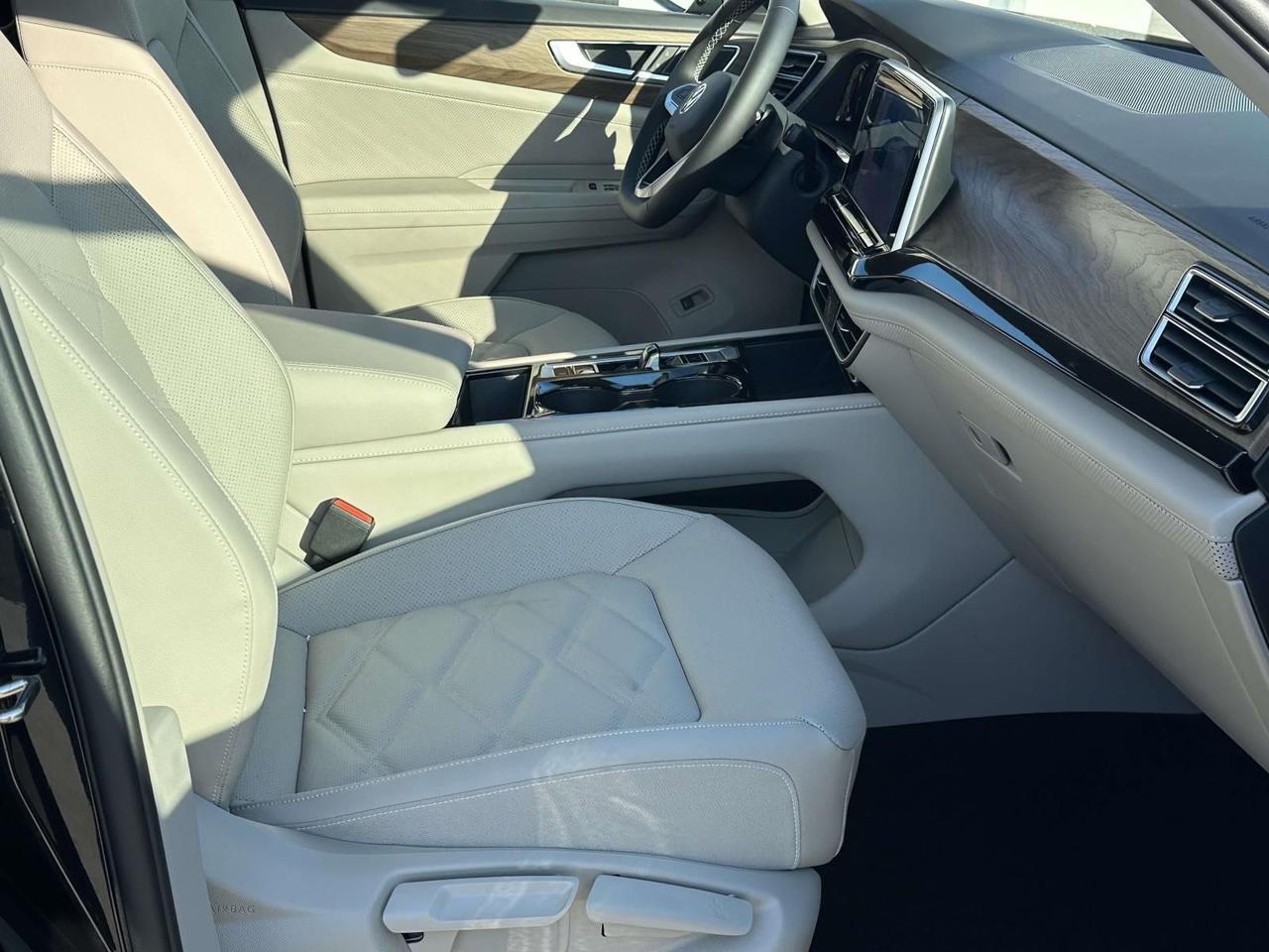 2026 Volkswagen Atlas 2.0T SE w/Technology Woodbridge VA