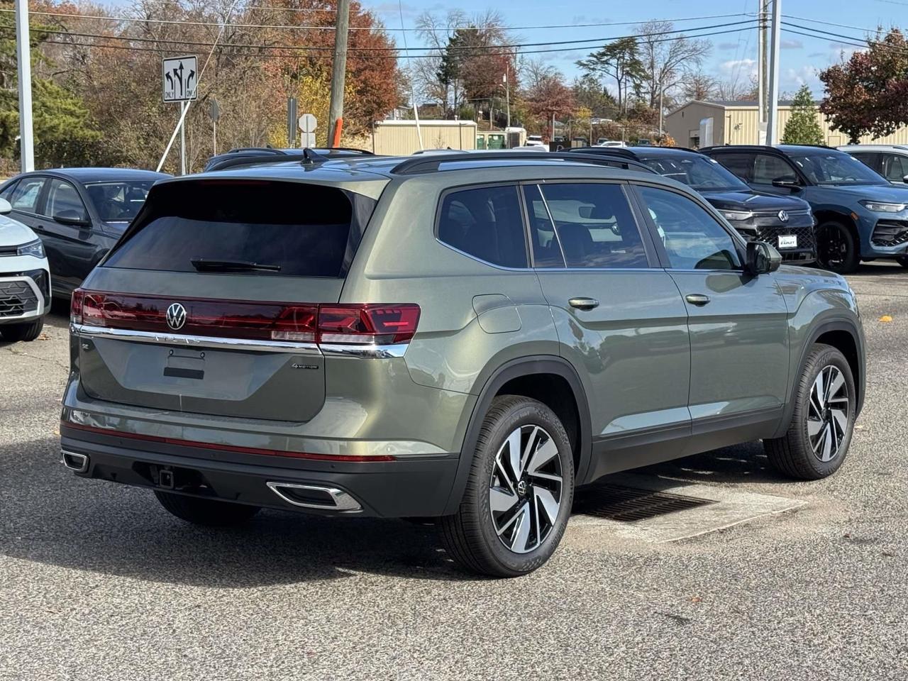 2026 Volkswagen Atlas 2.0T SE w/Technology