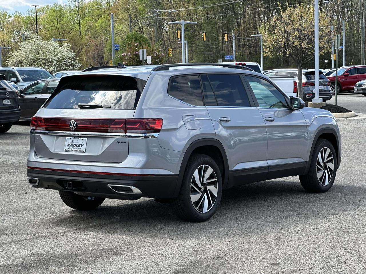 2026 Volkswagen Atlas 2.0T SE w/Technology