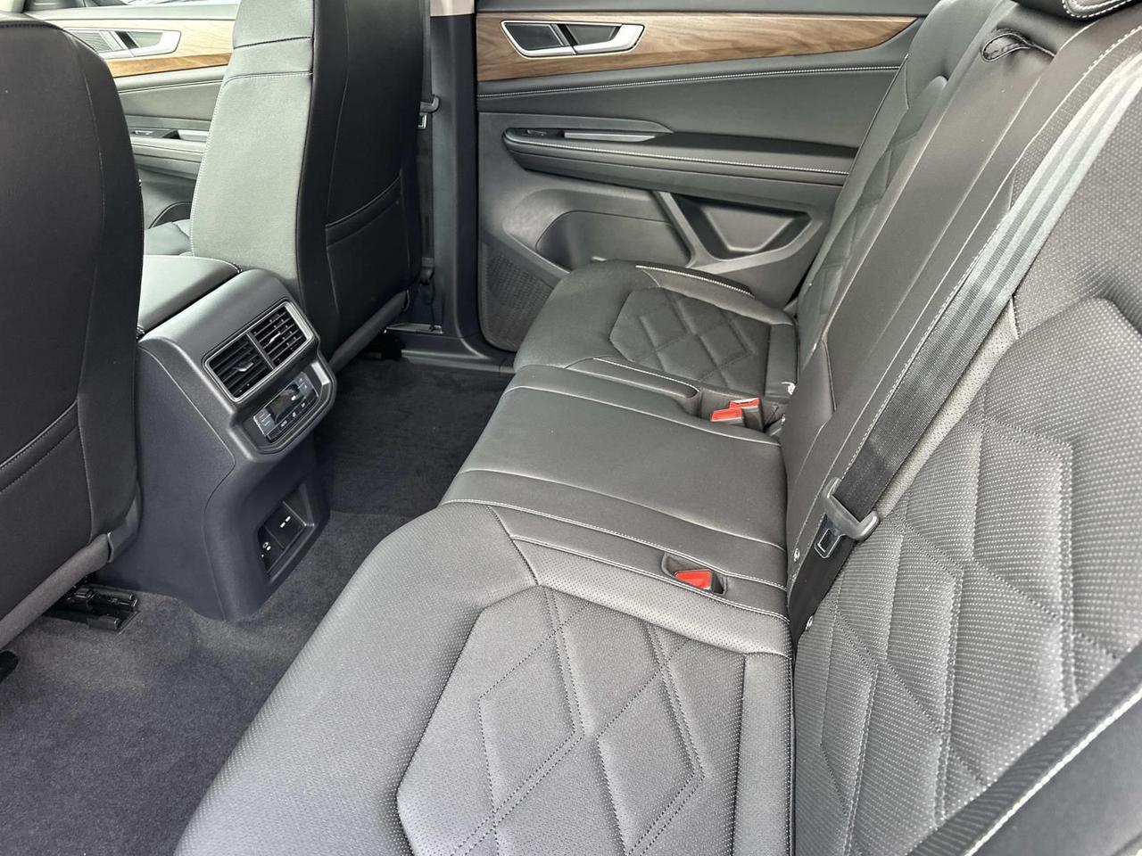 2026 Volkswagen Atlas 2.0T SE w/Technology Woodbridge VA