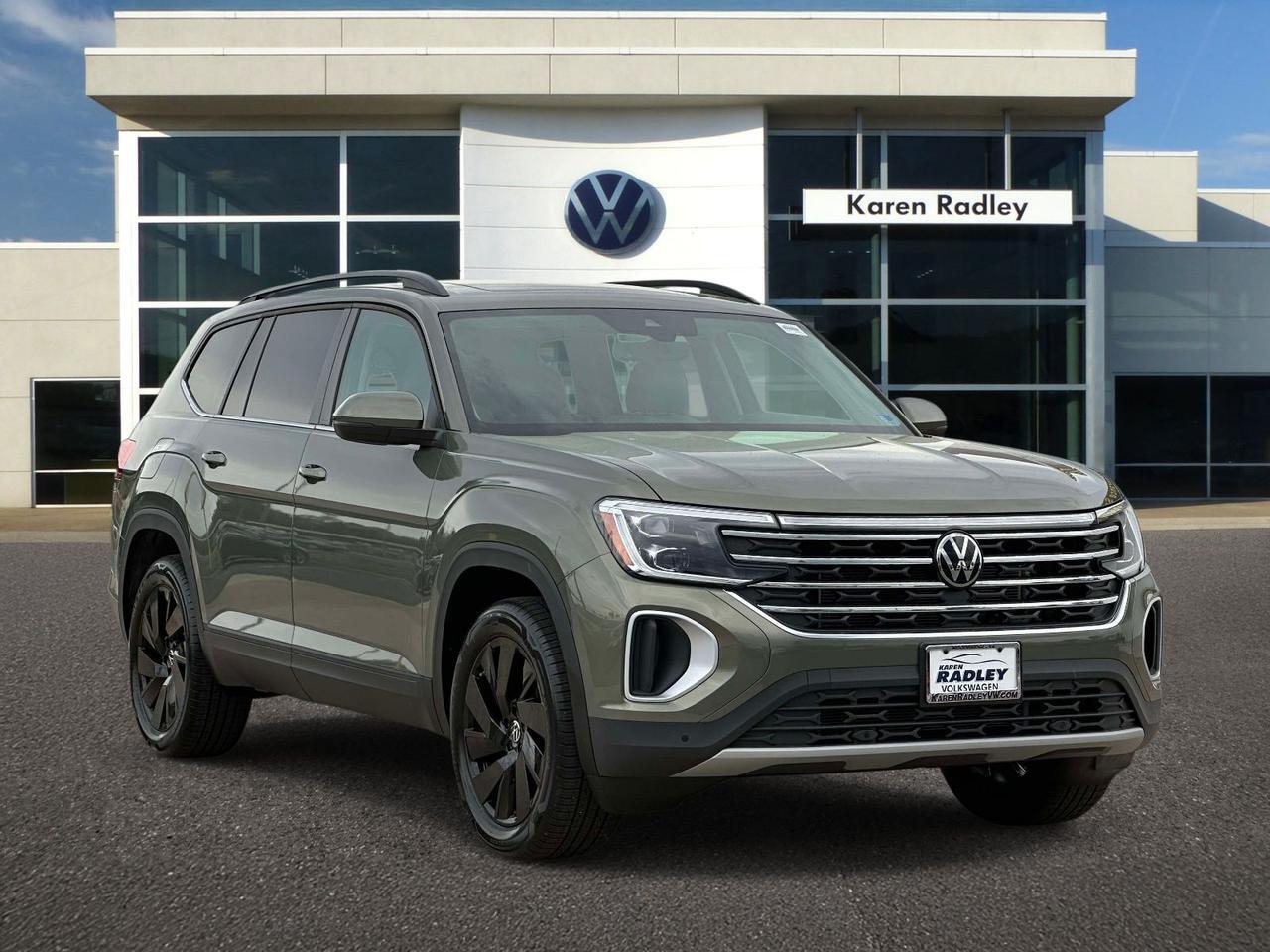 2026 Volkswagen Atlas 2.0T SE w/Technology