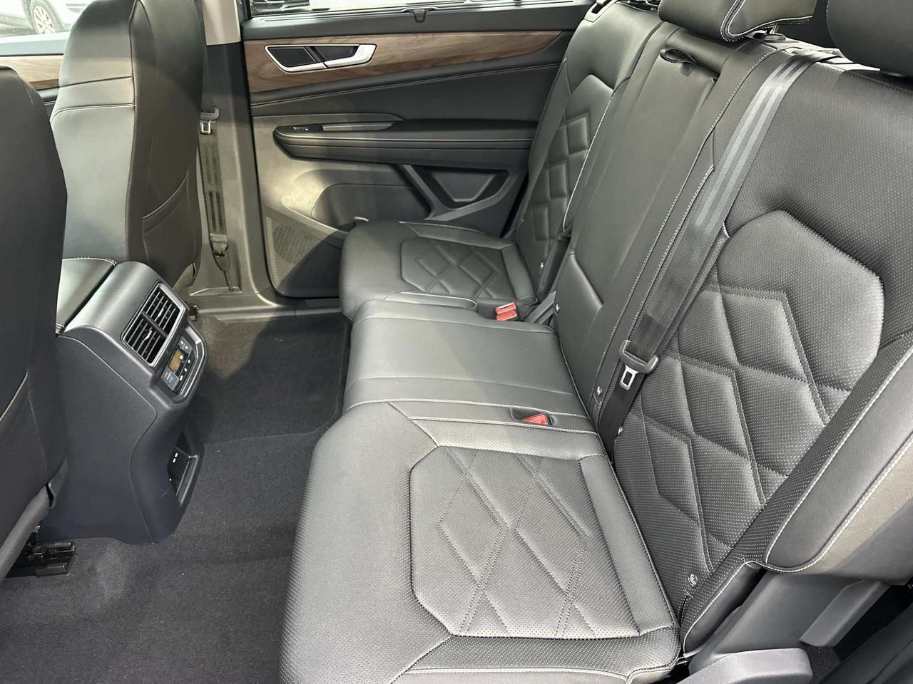 2026 Volkswagen Atlas 2.0T SE w/Technology Woodbridge VA