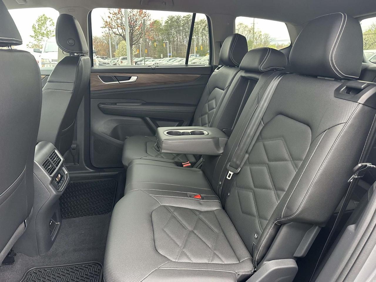 2026 Volkswagen Atlas 2.0T SE w/Technology Woodbridge VA