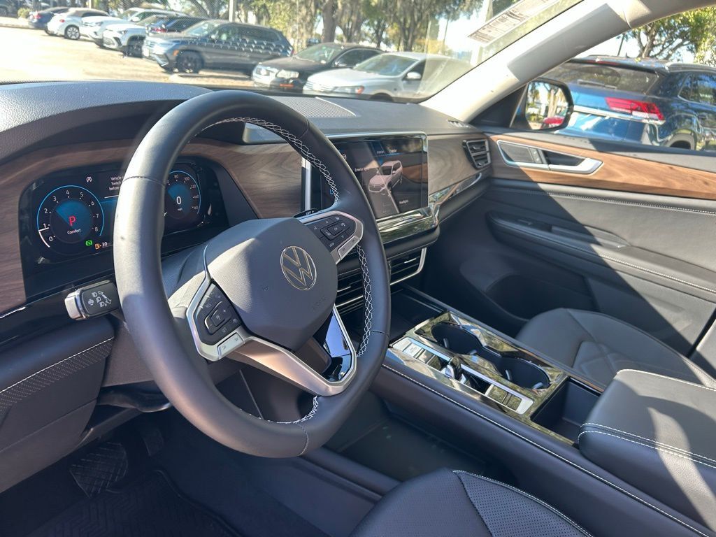 2026 Volkswagen Atlas 2.0T SE w/Technology Tampa FL