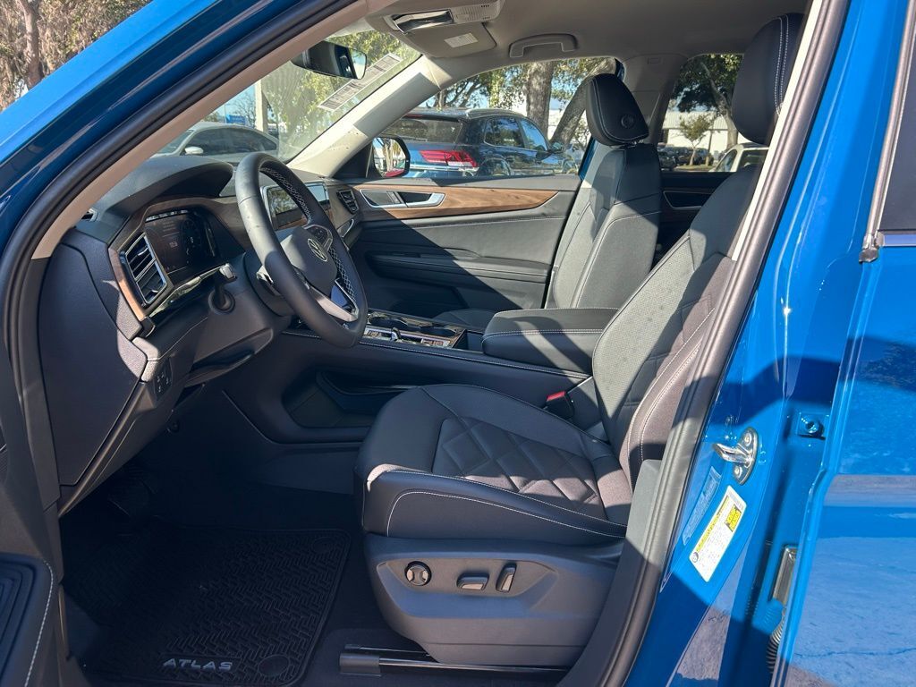 2026 Volkswagen Atlas 2.0T SE w/Technology Tampa FL