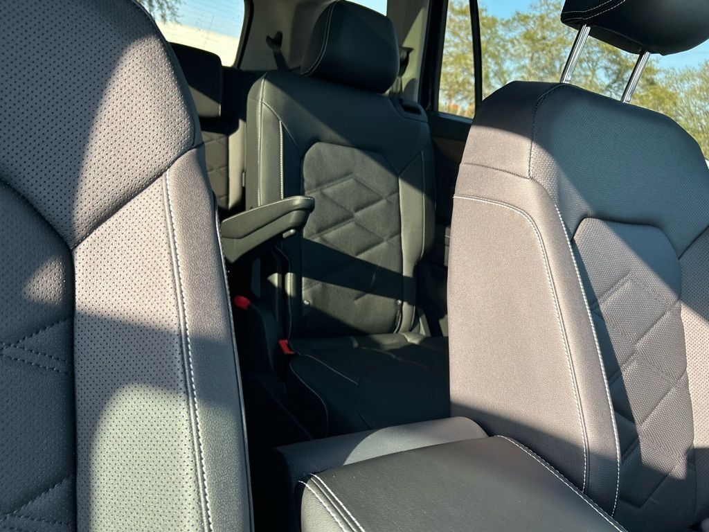 2026 Volkswagen Atlas 2.0T SE w/Technology Tampa FL