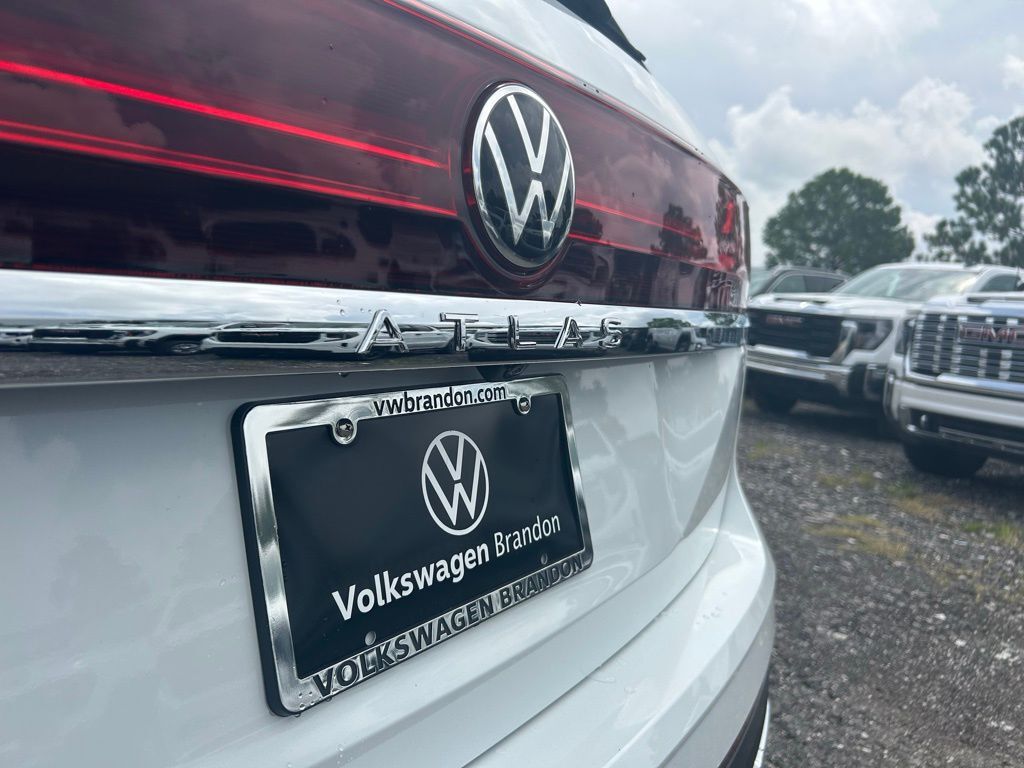 2026 Volkswagen Atlas 2.0T SE w/Technology Tampa FL