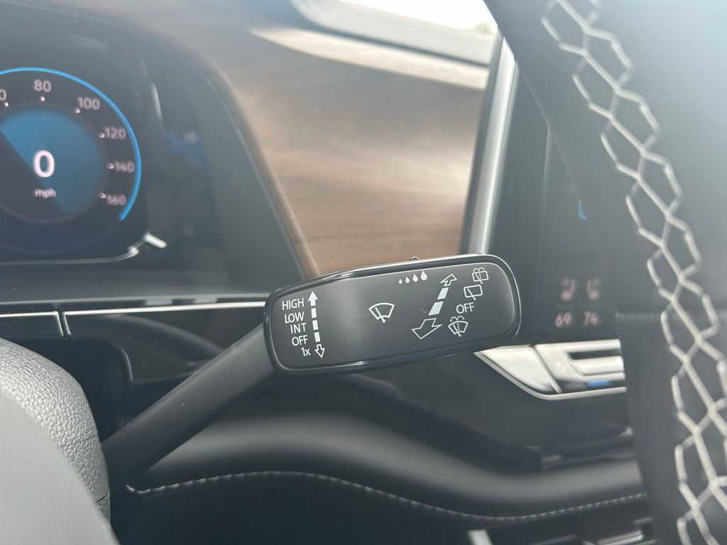 2026 Volkswagen Atlas 2.0T SE w/Technology Tampa FL