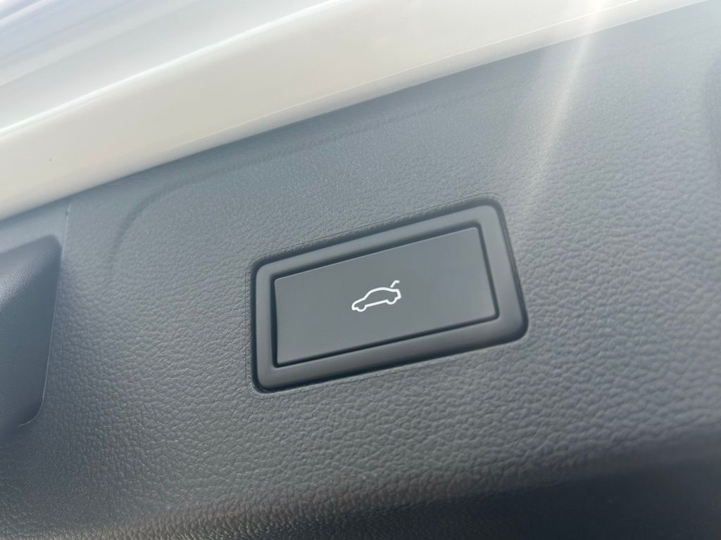 2026 Volkswagen Atlas 2.0T SE w/Technology Tampa FL