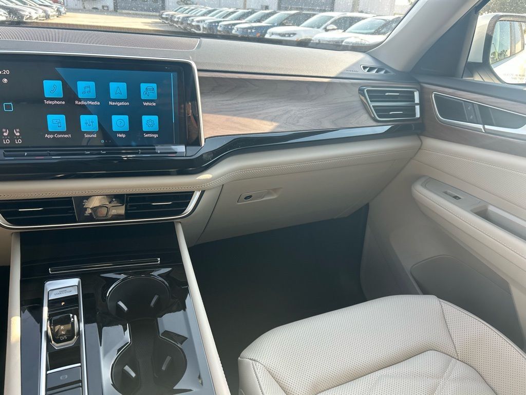 2026 Volkswagen Atlas 2.0T SE w/Technology Tampa FL