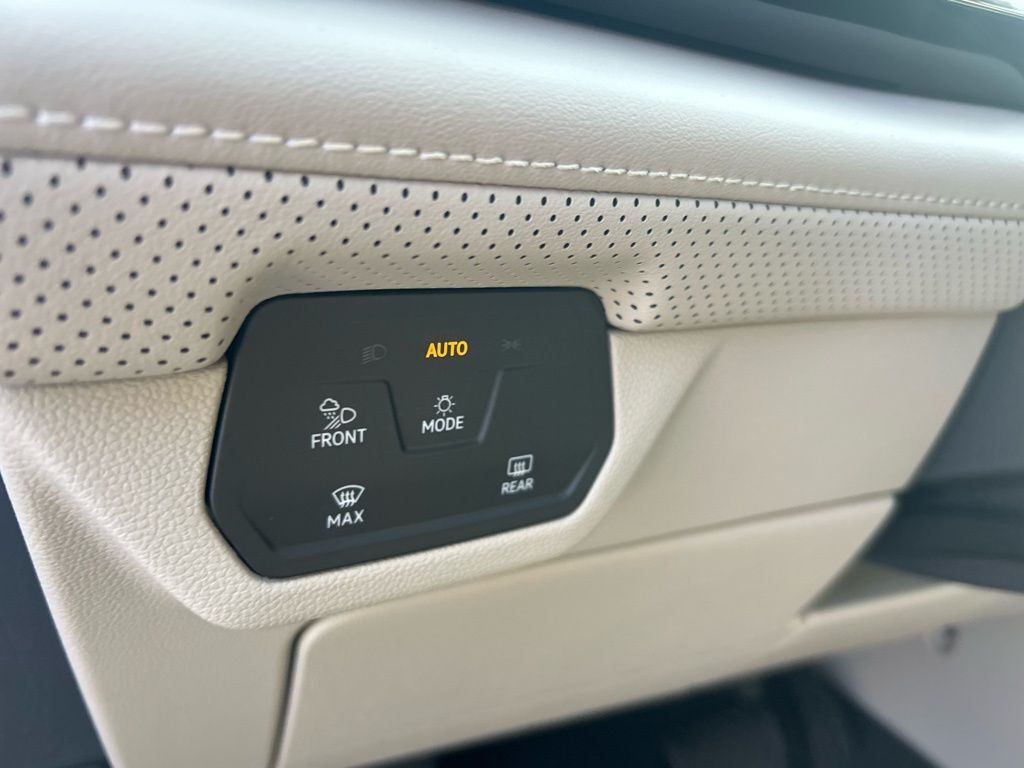 2026 Volkswagen Atlas 2.0T SE w/Technology Tampa FL